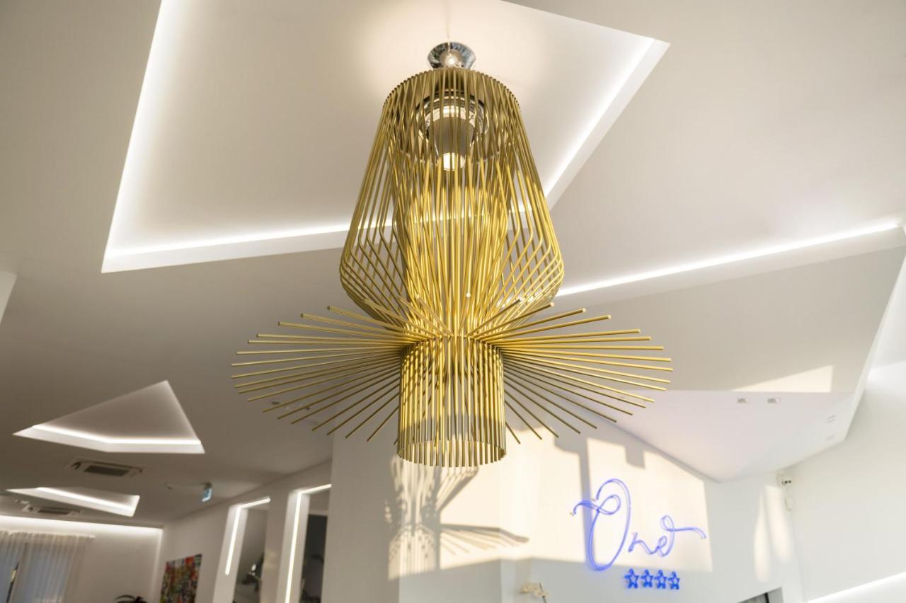 One Design Hotel Rimini Exterior photo